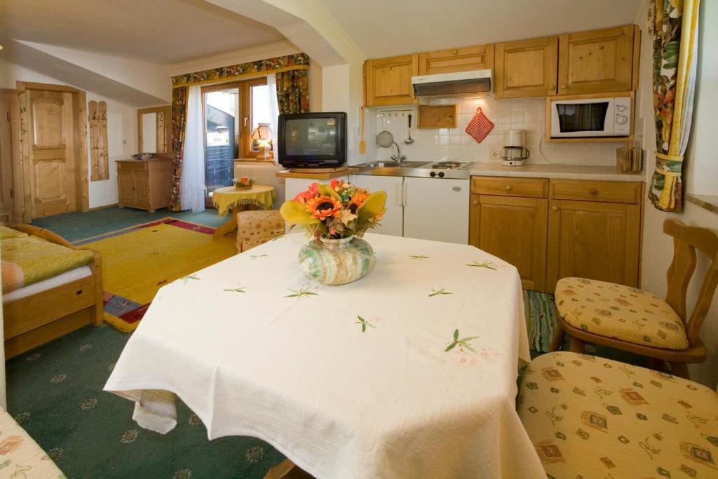 Haus Alpengluehn Apartment Abtenau Bilik gambar